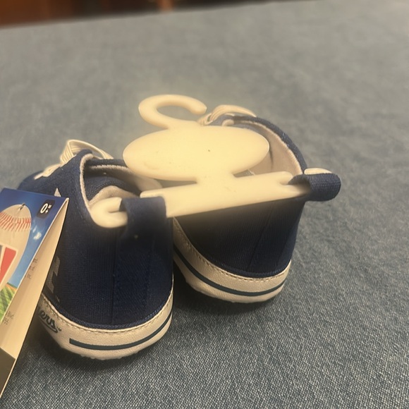 LA Dodgers NWT Baby Fanatic Blue and White Pre Walker sneakers 0-6 months - Picture 5 of 7